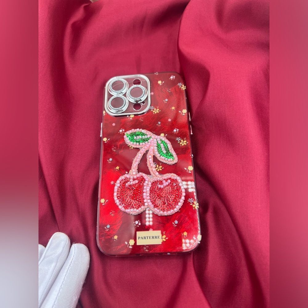 Cherry Design IPhone 16 pro max Case - Red - Picture 5 of 8